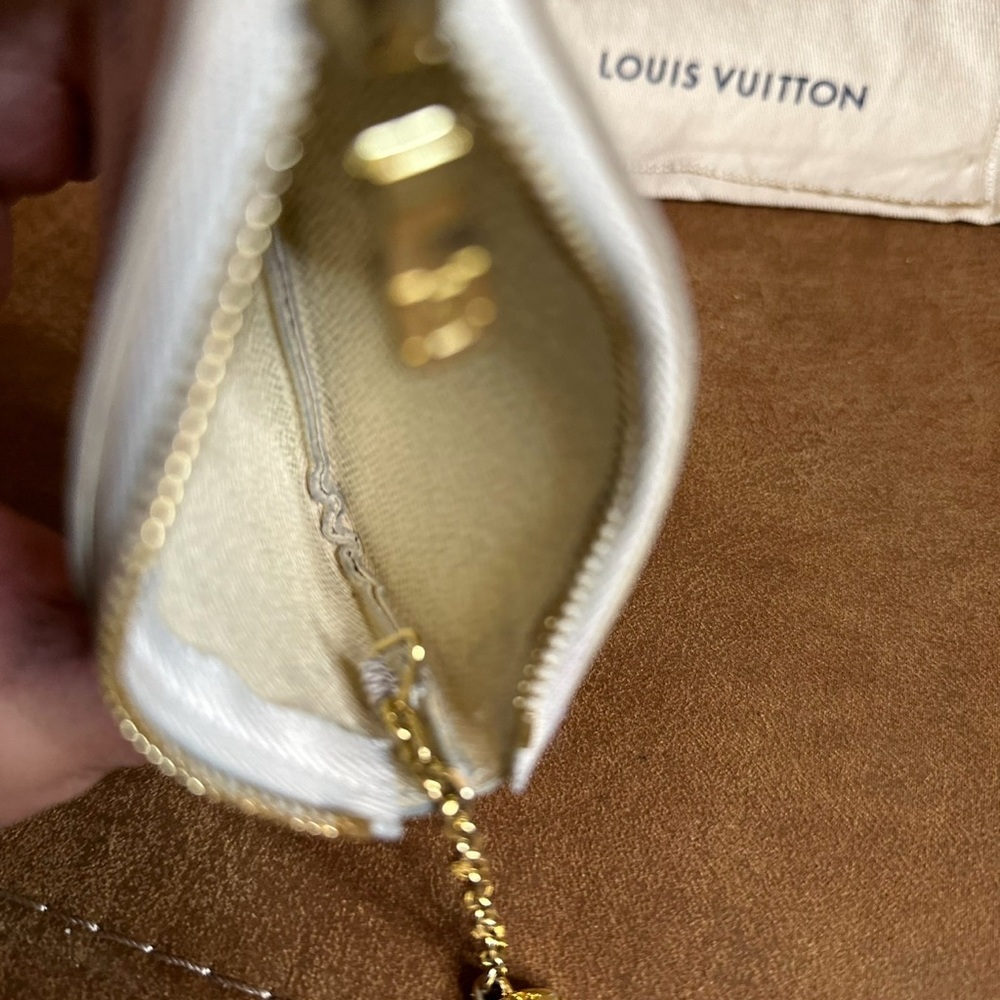 Louis Vuitton Damier Azur Key & Card Holder - Picture 12 of 13